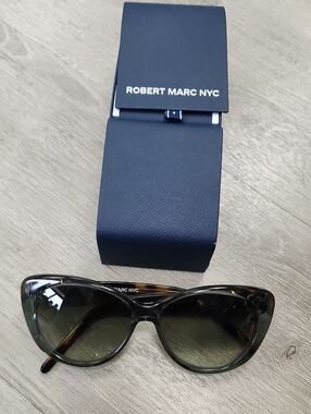 Robert Marc NYC Men’s Green Gradient Tortoiseshell Sunglasses